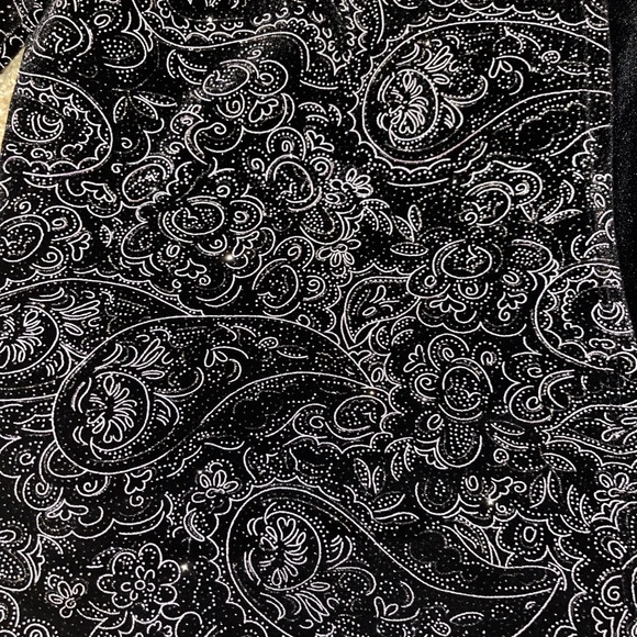 Black beaded/sparkle/velvet holiday blouse, size XL - Picture 4 of 6